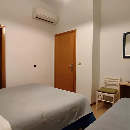 Hotel Birilli *