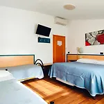 Hotel Birilli *