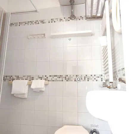 Birilli Hotel